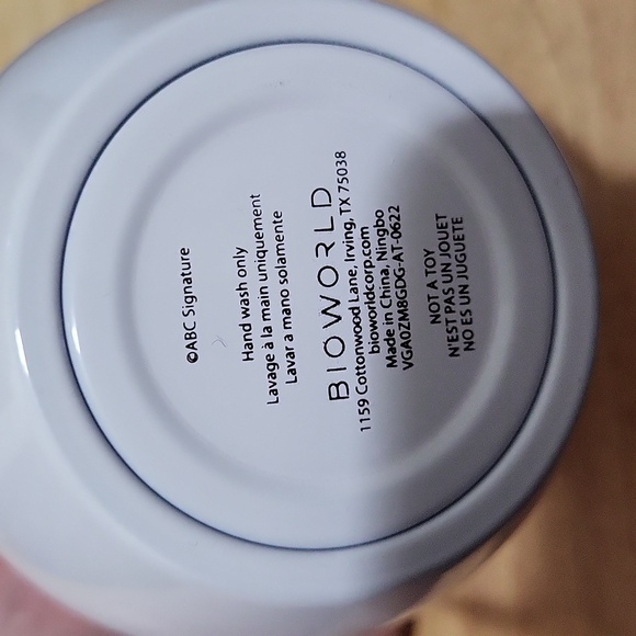 Bioworld Golden Girls Tumbler - Picture 3 of 5